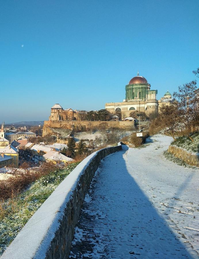 City-Top Vendeghaz Estergon Dış mekan fotoğraf